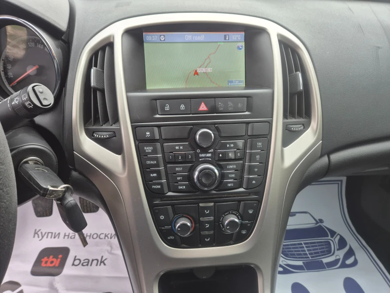 Opel Astra 1.7D, 110K.NAVI, снимка 14 - Автомобили и джипове - 52119527