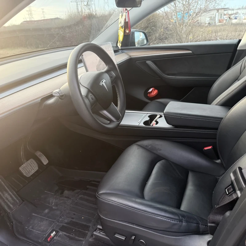 Tesla Model Y 2024 LFP, снимка 10 - Автомобили и джипове - 53477777