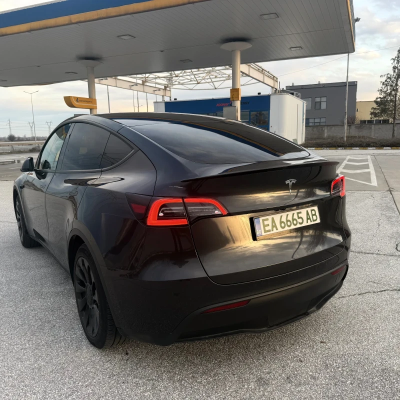 Tesla Model Y 2024 LFP, снимка 5 - Автомобили и джипове - 53477777