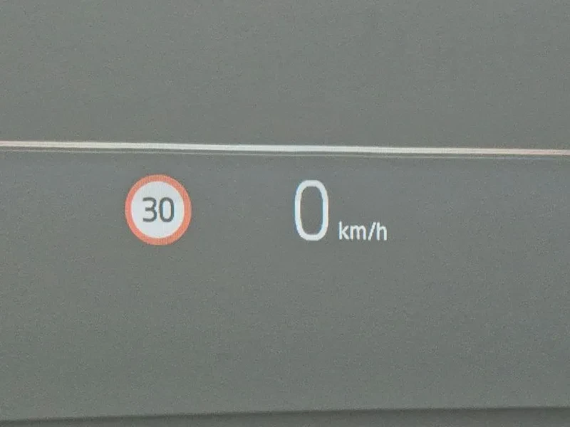 BMW i5 (G60) Edrive 40, снимка 16 - Автомобили и джипове - 55044652