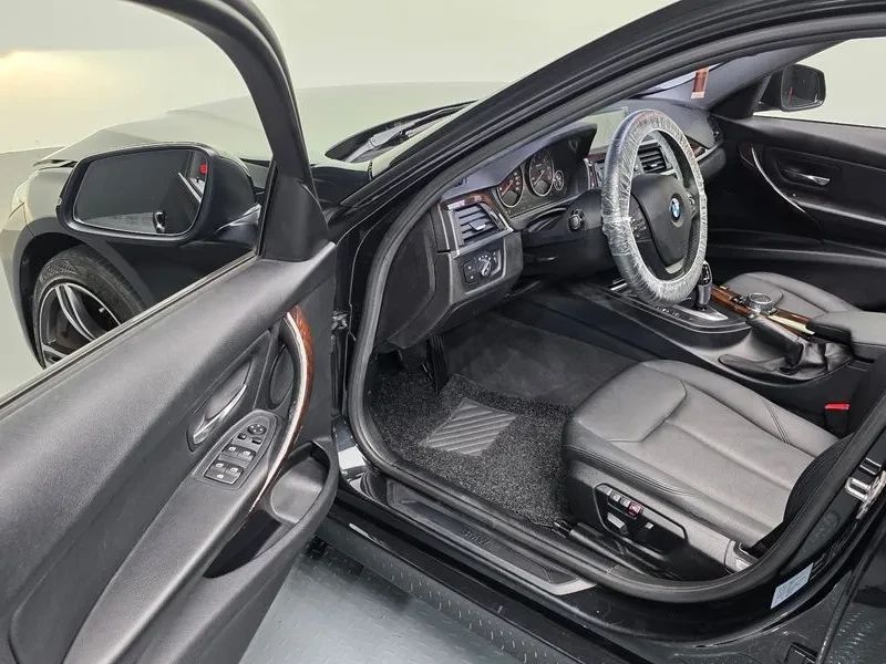 BMW 320 d, снимка 10 - Автомобили и джипове - 55143952