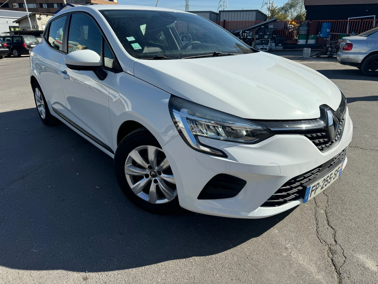 Renault Clio  - изображение 4