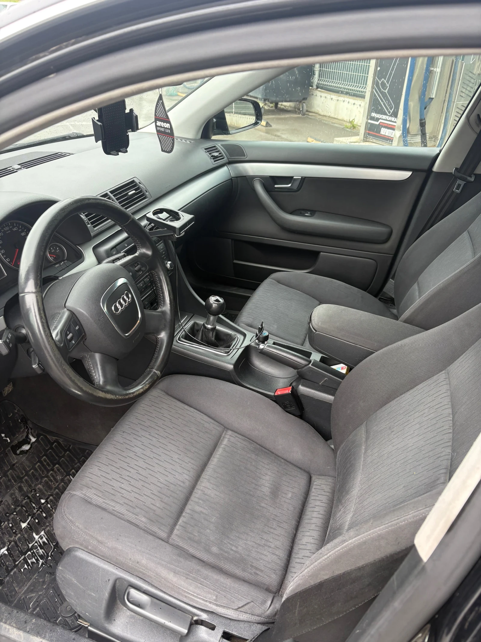 Audi A4  - изображение 10