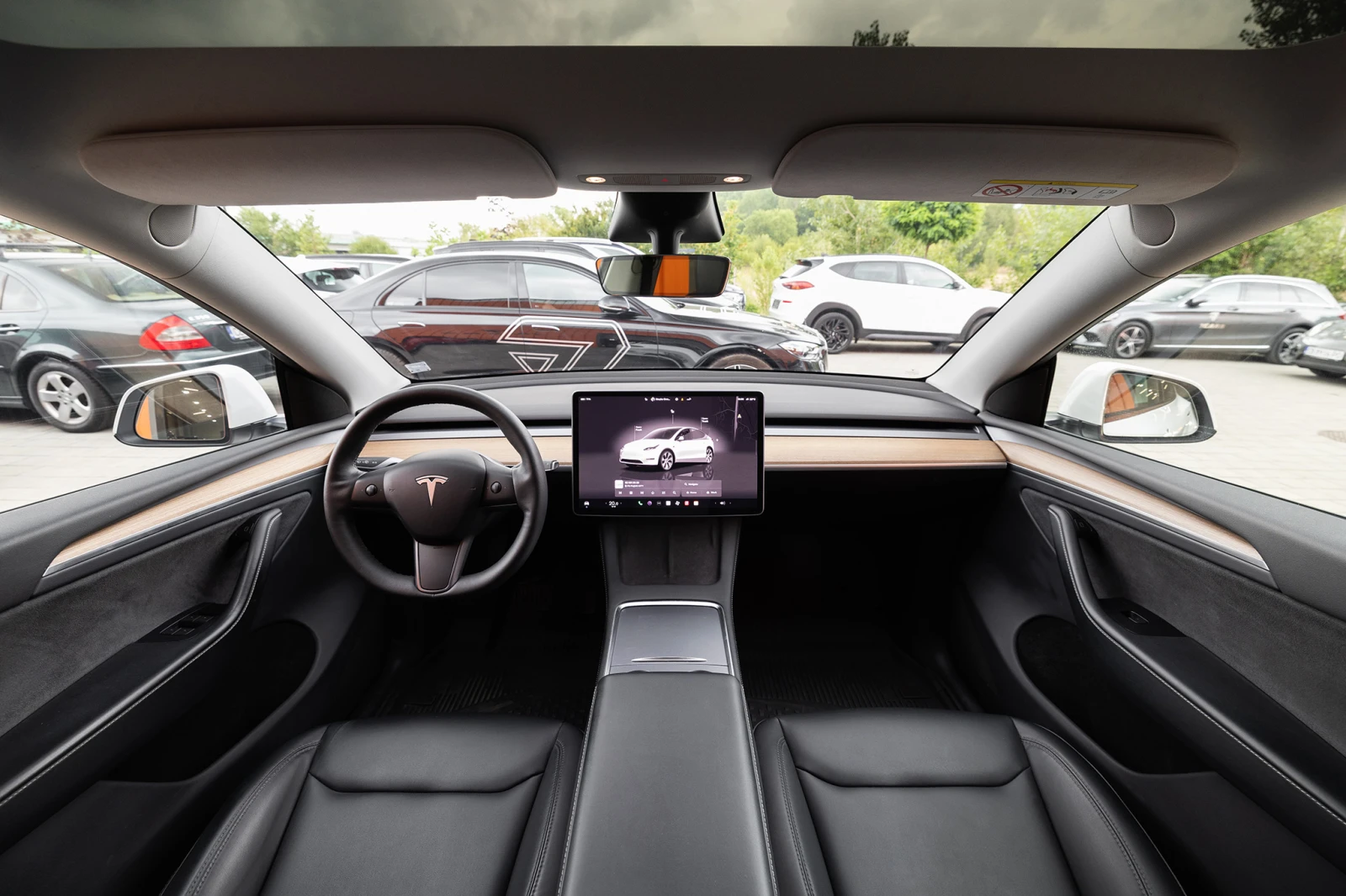 Tesla Model Y Long Range Dual Motor - изображение 9