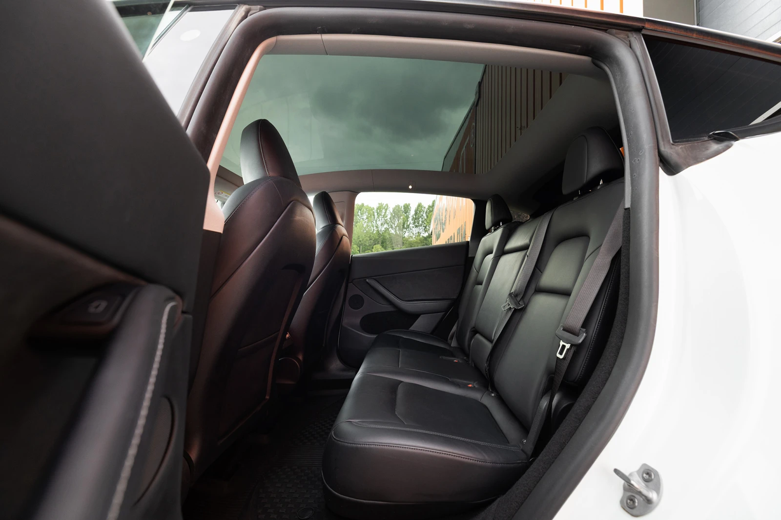 Tesla Model Y Long Range Dual Motor | Mobile.bg   12