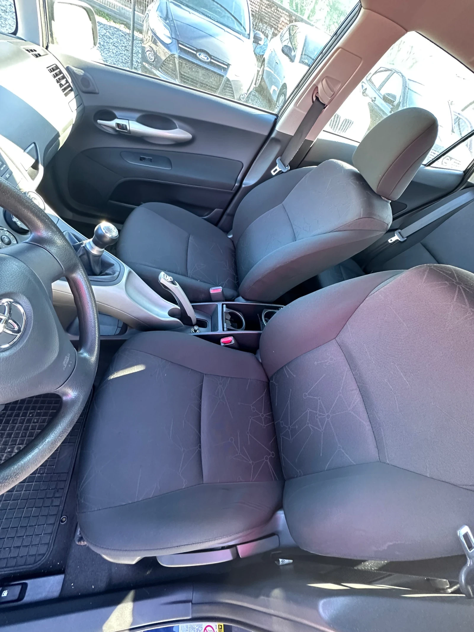 Toyota Auris 1.4D4D 2007 131 ��� �� | Mobile.bg � ����������� 8