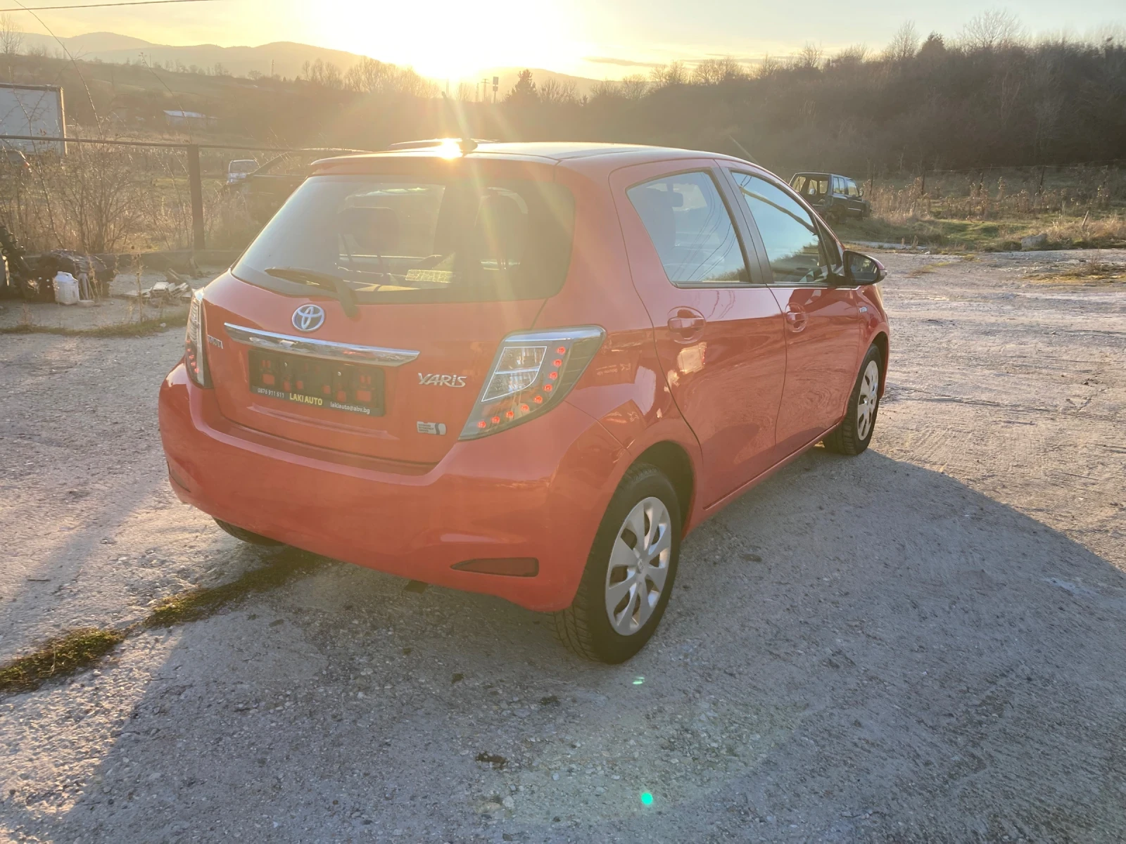 Toyota Yaris 1.5 Hibrid 75 ks Evro 5 B Avtomatik | Mobile.bg � ����������� 4