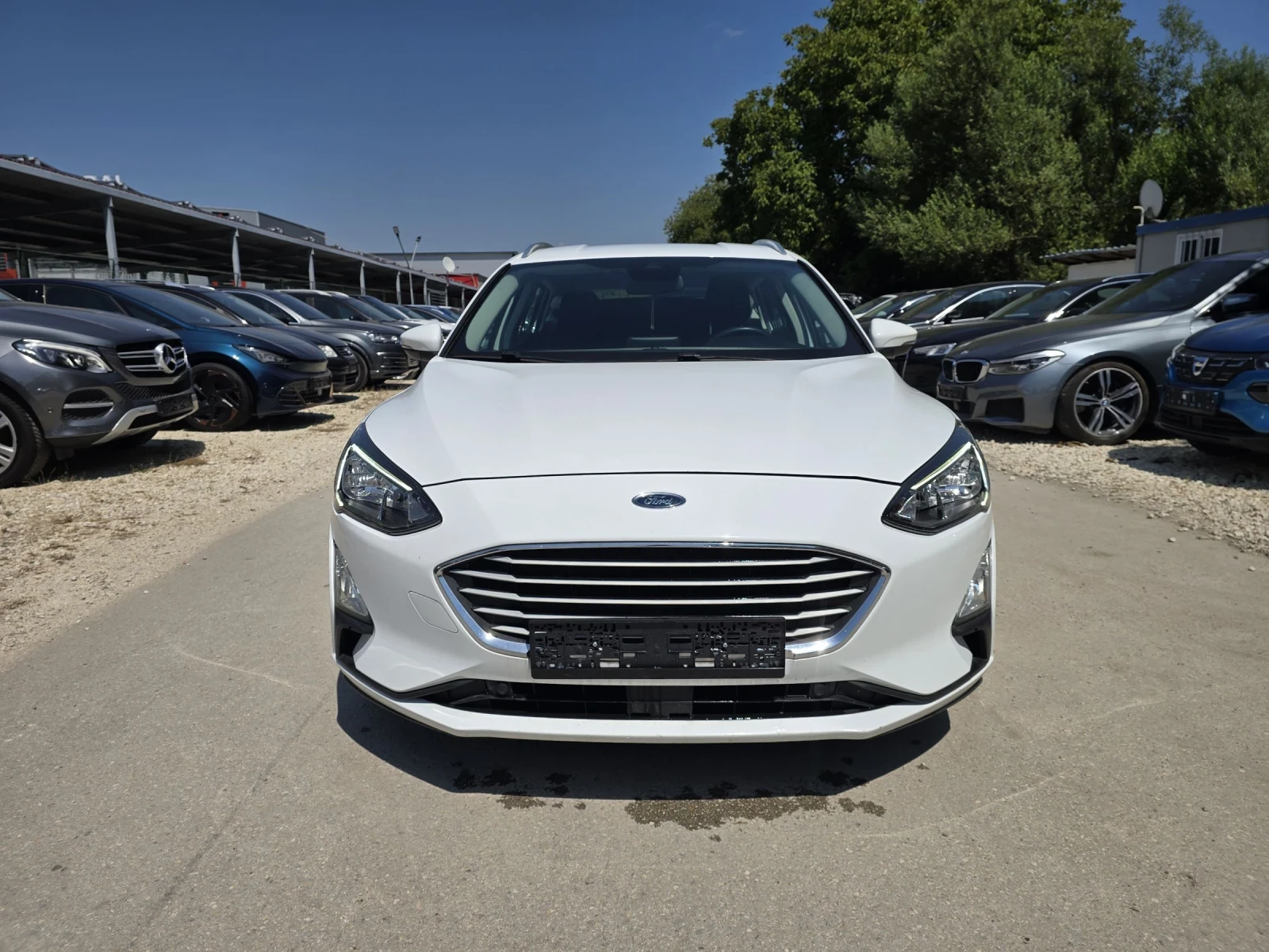 Ford Focus 1.5d 120к.с Топ състояние , снимка 6 - Автомобили и джипове - 53766236