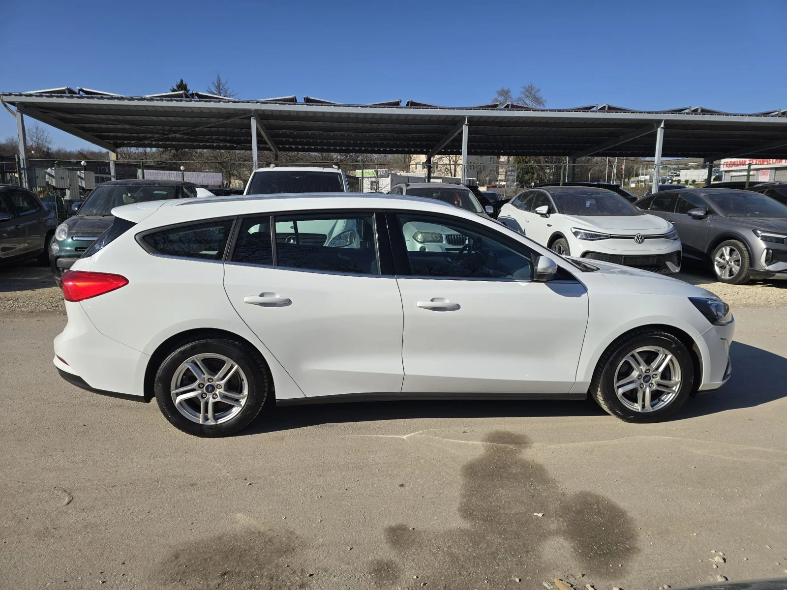 Ford Focus 1.5d 120к.с Топ състояние  - изображение 8