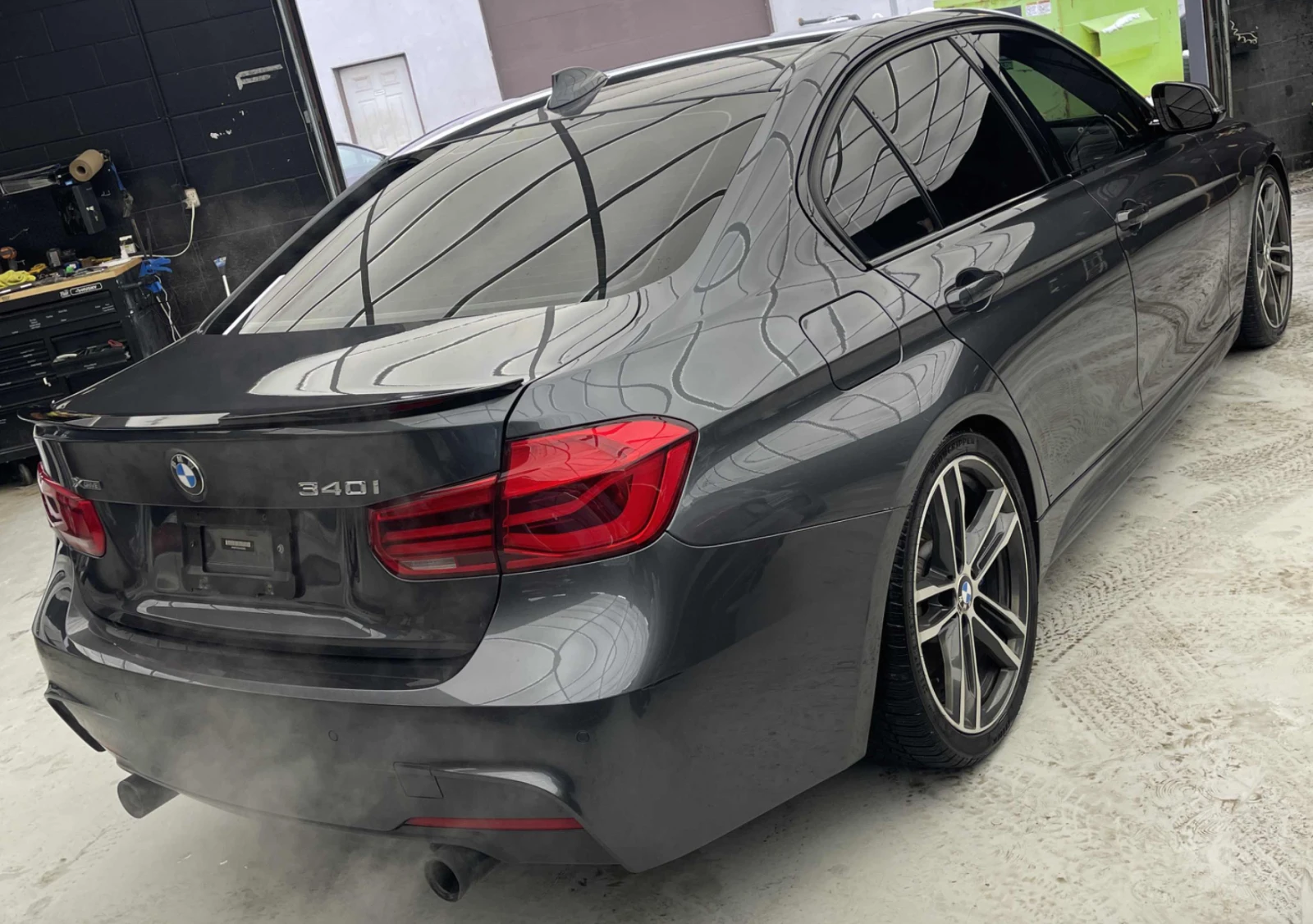 BMW 340 xdRIVE* MPACKAGE* Keyless* Premium audio* PANO* Me, снимка 7 - Автомобили и джипове - 53892279