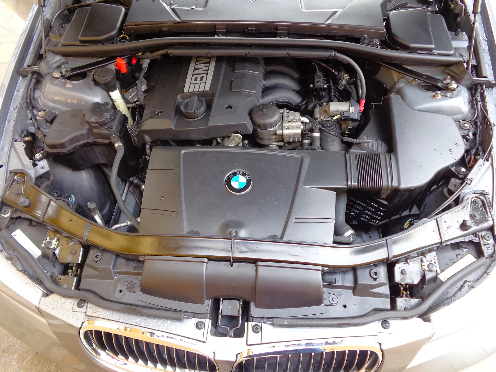 BMW 320 ПАНОРАМА КОЖА М ПАКЕТ, снимка 17 - Автомобили и джипове - 53915185