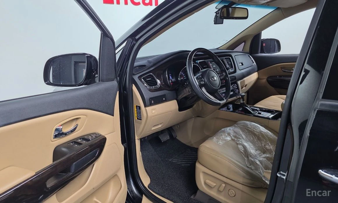 Kia Carnival * PRESTIGE* FULL* 3.3* , снимка 9 - Автомобили и джипове - 53923428