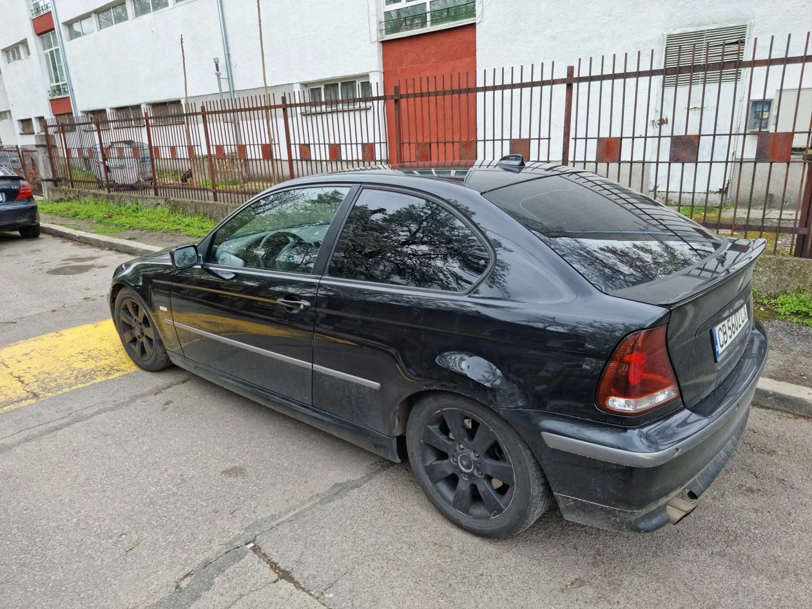 BMW 325 Compact, снимка 5 - Автомобили и джипове - 53940432