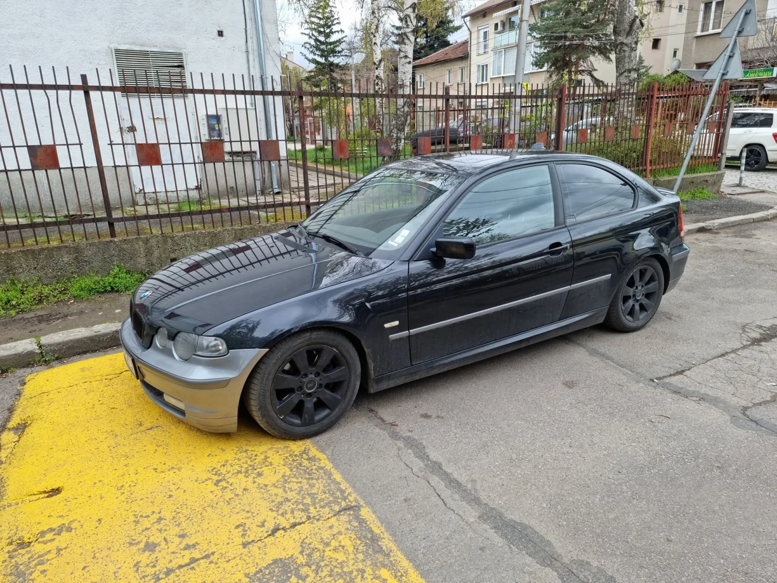 BMW 325 Compact, снимка 4 - Автомобили и джипове - 53940432