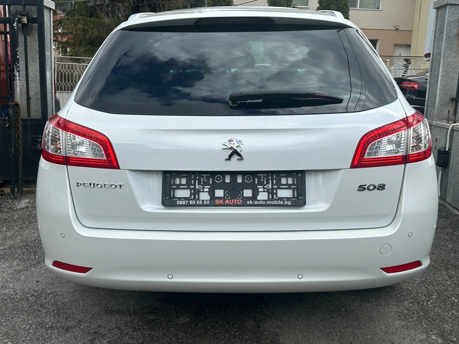 Peugeot 508 2.0HDI-180ks-FULL LED-NAVI-ПАНОРАМА-AUTOMAT-ALLURE, снимка 5 - Автомобили и джипове - 54084402