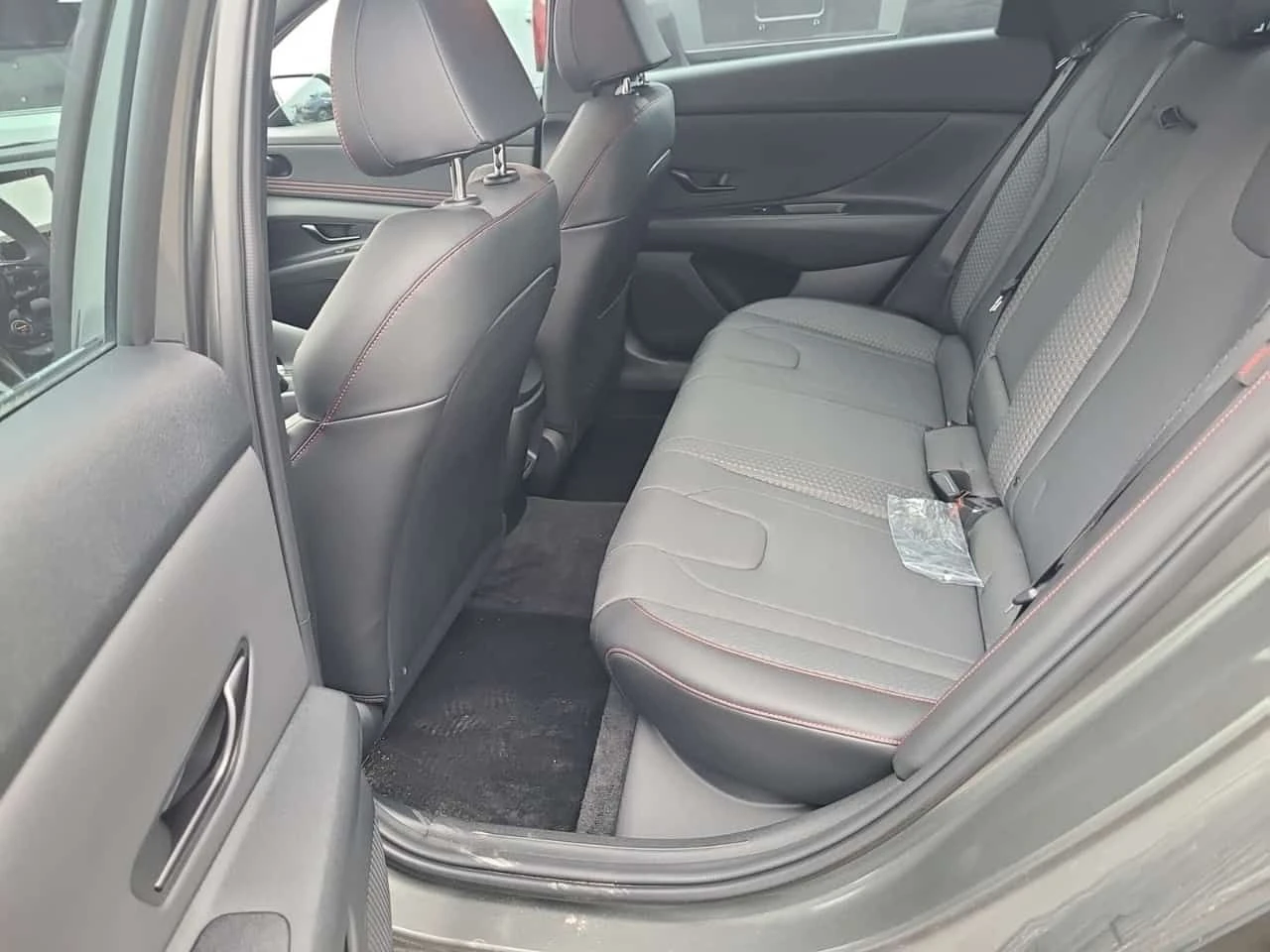 Hyundai Elantra N LINE ULTIMATE| 360 KAMEРИ| PANO| 2 КЛЮЧА| , снимка 12 - Автомобили и джипове - 54088339