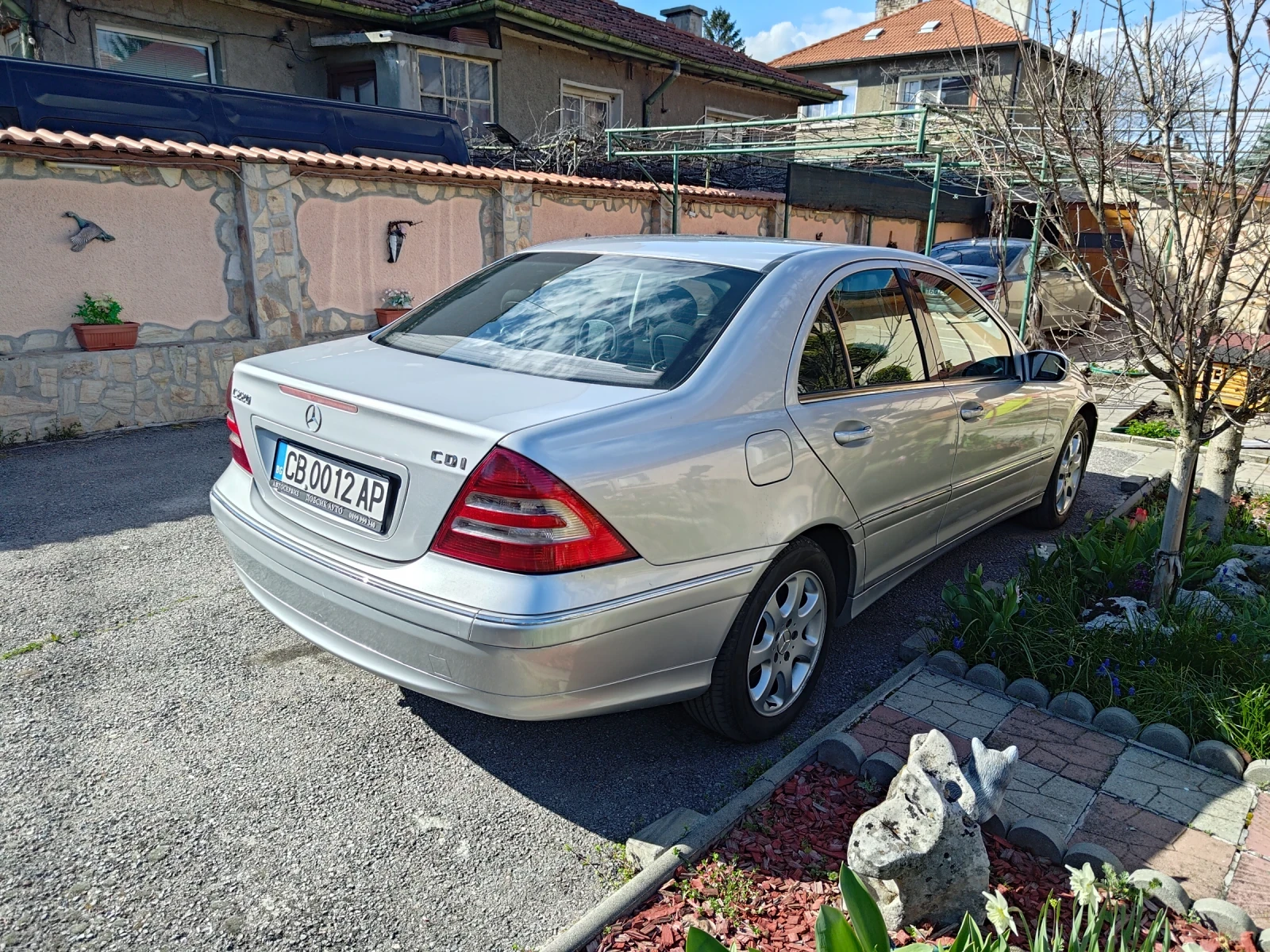 Mercedes-Benz C 220, снимка 7 - Автомобили и джипове - 54099838