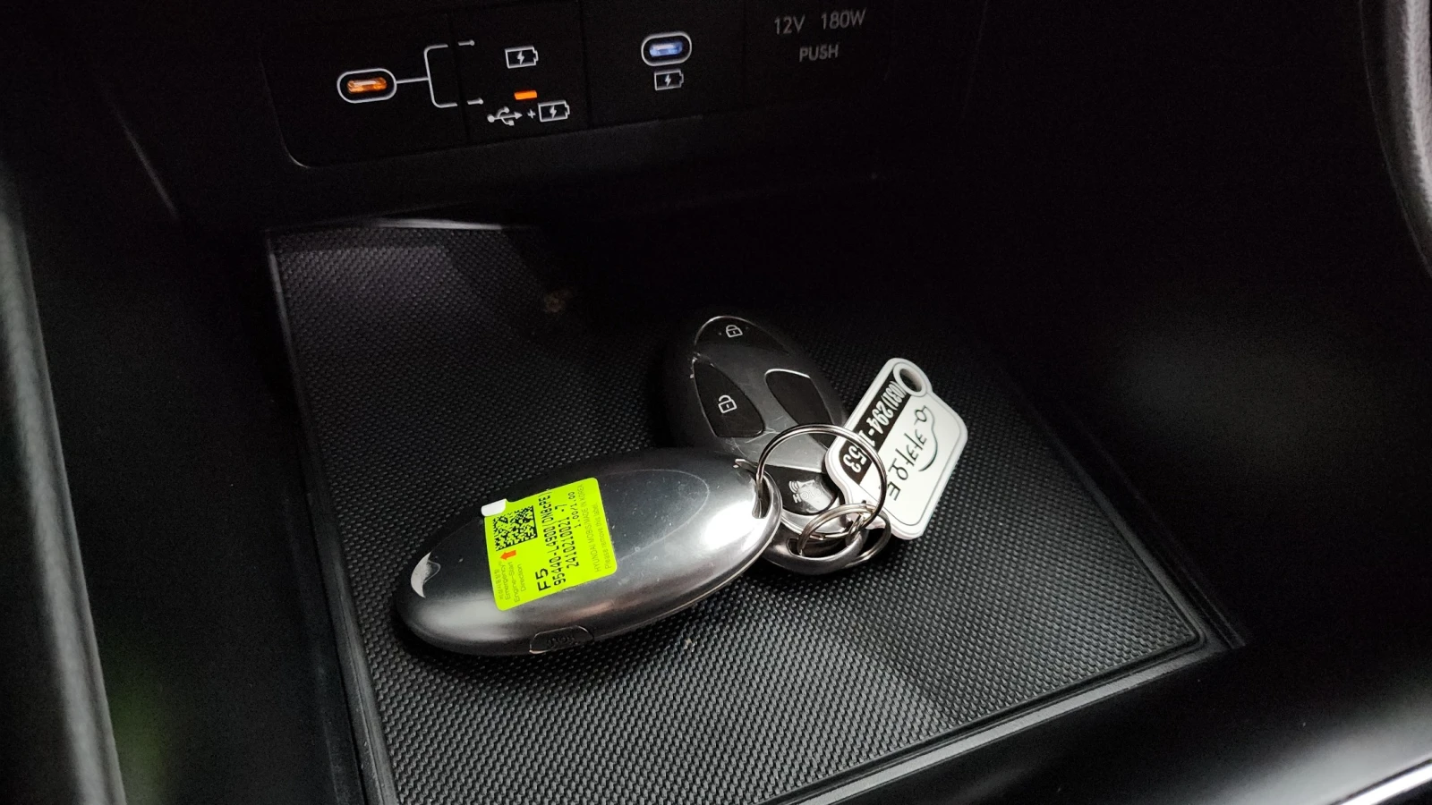 Hyundai Sonata ФАБРИЧНА ГАЗ* DISTR* ПОДГРЕВИ* ОБДУХВАНЕ* , снимка 11 - Автомобили и джипове - 55147130