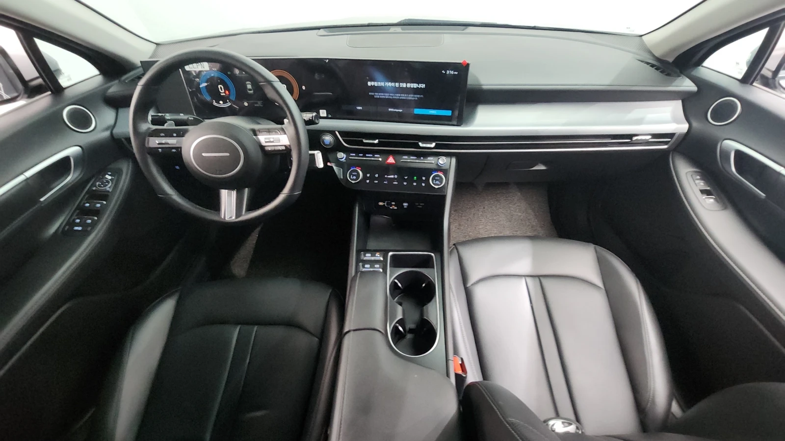 Hyundai Sonata ФАБРИЧНА ГАЗ* DISTR* ПОДГРЕВИ* ОБДУХВАНЕ* , снимка 3 - Автомобили и джипове - 55147130