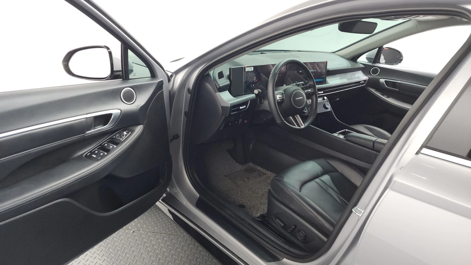 Hyundai Sonata ФАБРИЧНА ГАЗ* DISTR* ПОДГРЕВИ* ОБДУХВАНЕ* , снимка 5 - Автомобили и джипове - 55147130