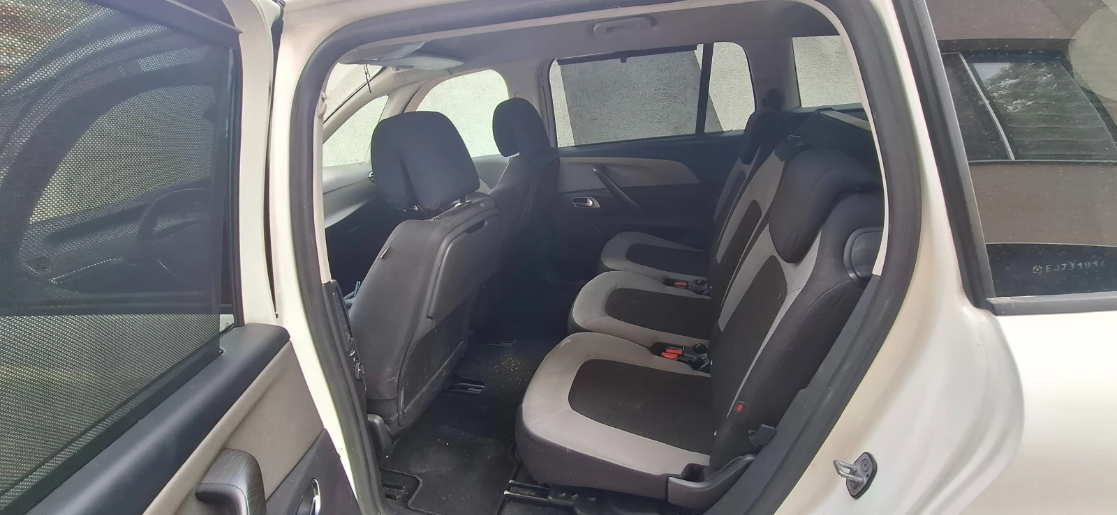 Citroen Grand C4 Picasso, снимка 10 - Автомобили и джипове - 56287928