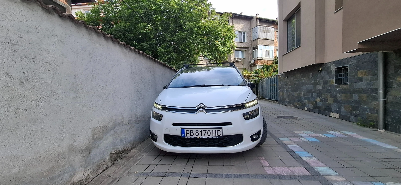 Citroen Grand C4 Picasso, снимка 2 - Автомобили и джипове - 56287928