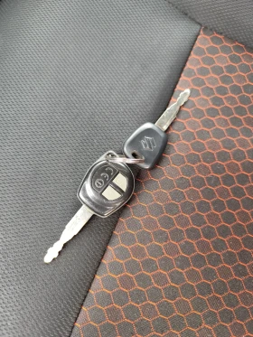 Suzuki Jimny, снимка 9 — Bazar.bg Suzuki Jimny, снимка 9