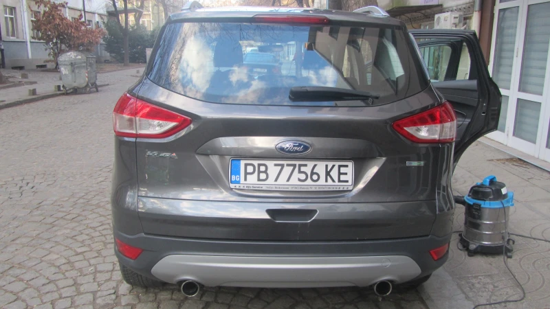 Ford Kuga 1.5Ecoboost, снимка 4 - Автомобили и джипове - 48643668