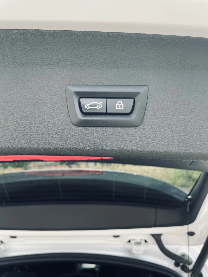 BMW X1 2.0 D xDrive/ M package/harman:kardon/Panorama , снимка 8 - Автомобили и джипове - 52556611