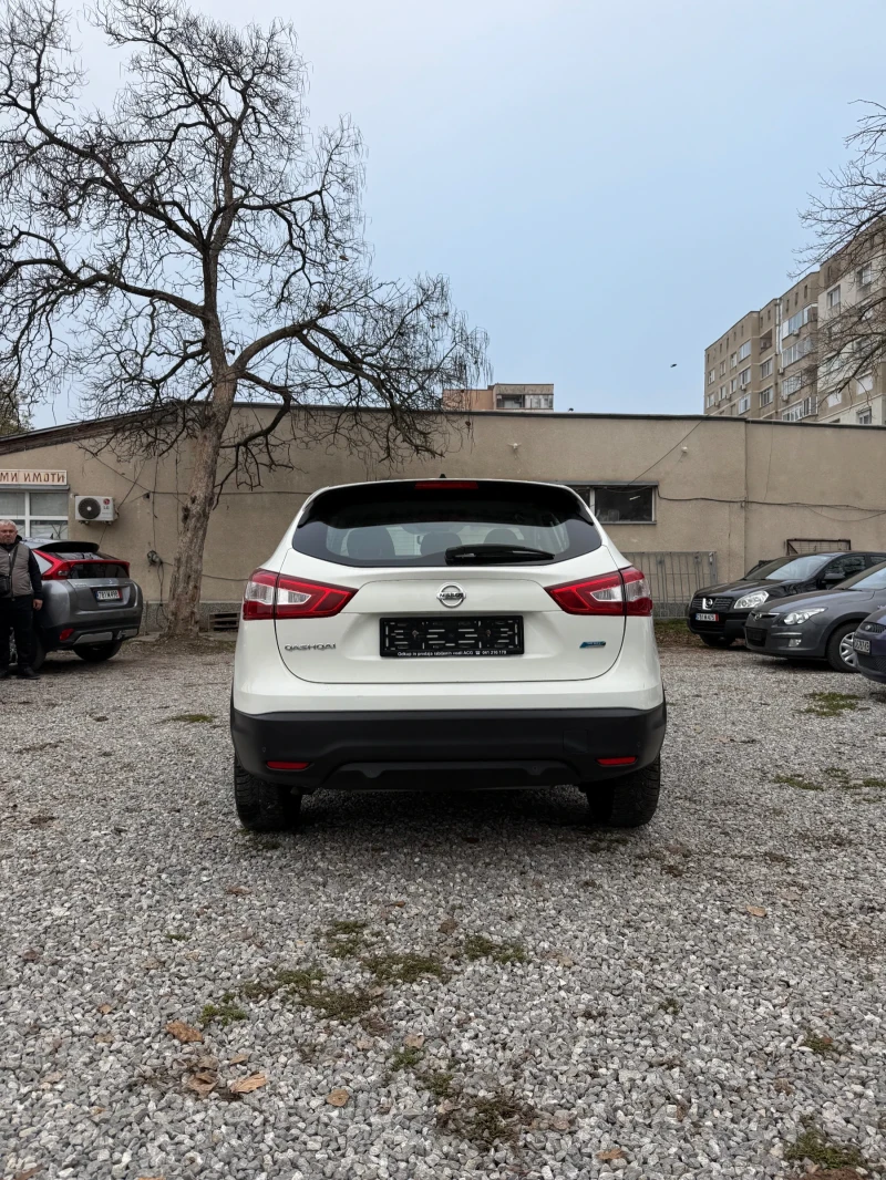 Nissan Qashqai 1.5dci 110kc 4X4, снимка 5 - Автомобили и джипове - 52457001
