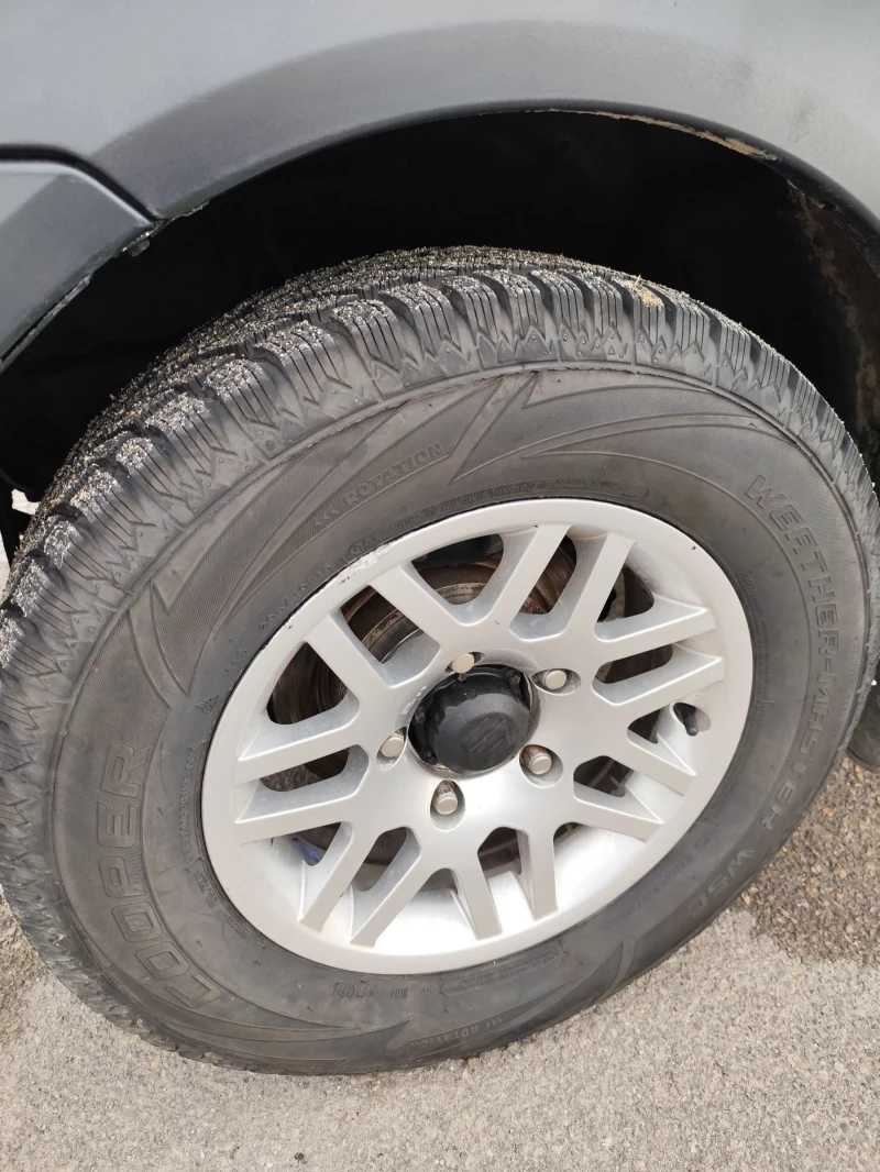 Suzuki Jimny, снимка 13 - Автомобили и джипове - 52554713