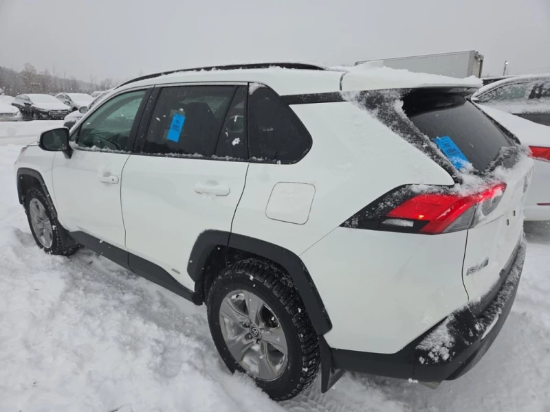 Toyota Rav4 * HYBRID XLE * CARFAX * БЕЗ ПЪРВОНАЧАЛНА ВНОСКА, снимка 4 - Автомобили и джипове - 52873776