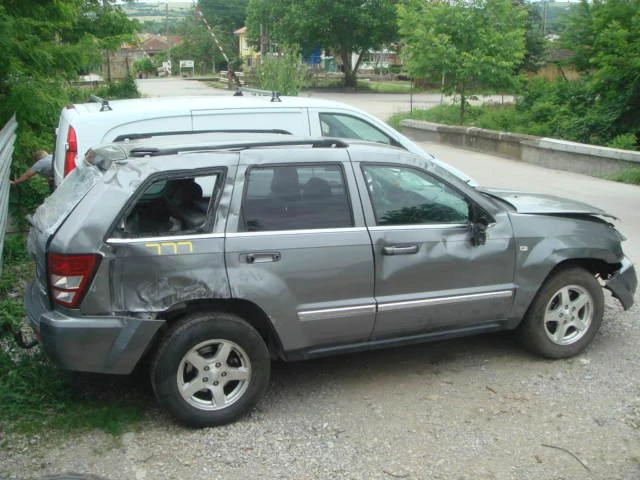 Jeep Grand cherokee 3.0, снимка 3 - Автомобили и джипове - 46834029