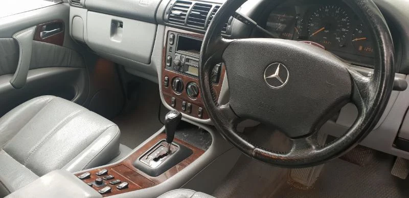 Mercedes-Benz ML 270 270 cdi, снимка 5 - Автомобили и джипове - 45949125