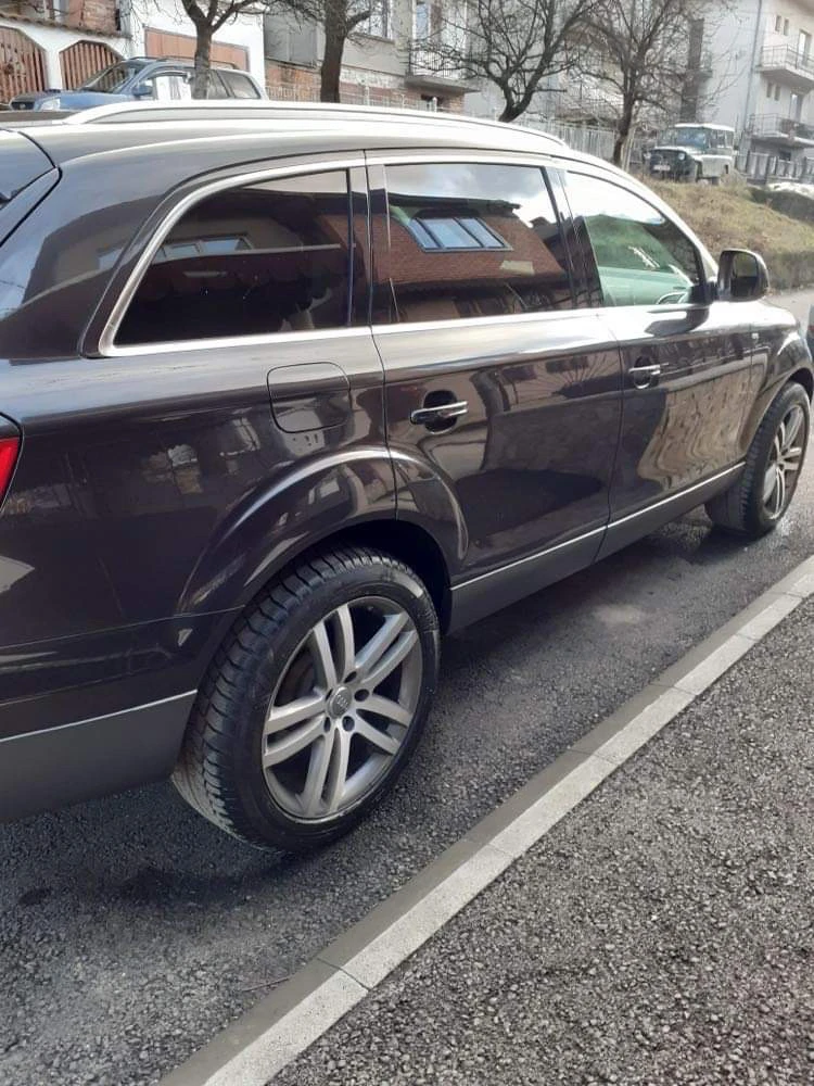 Audi Q7, снимка 15 - Автомобили и джипове - 43367633