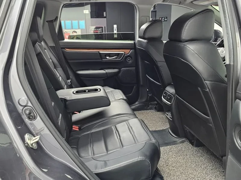 Honda Cr-v 1.5 Ex-L 4Wd, снимка 12 - Автомобили и джипове - 55559135