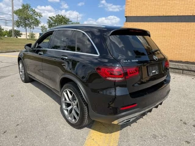 Mercedes-Benz GLC 300 * CARFAX * ОПЦИЯ ЗА ФИНАНСИРАНЕ, снимка 2 - Автомобили и джипове - 55772001