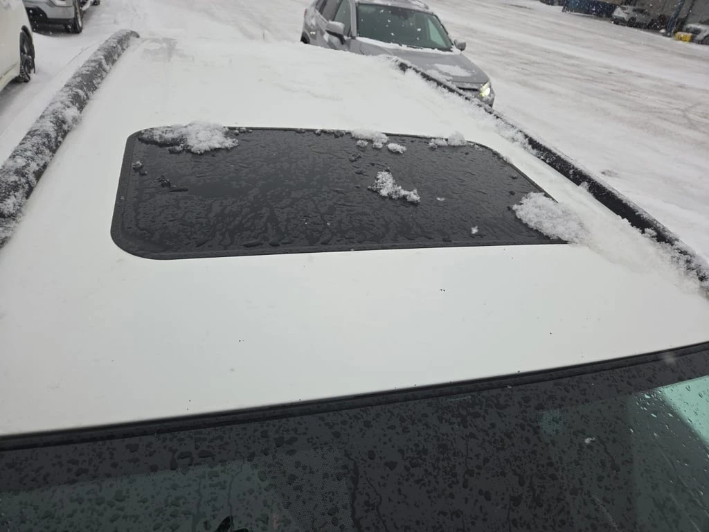 Toyota Rav4 * HYBRID XLE * CARFAX * ��� ������������ ������ | Mobile.bg � ����������� 16