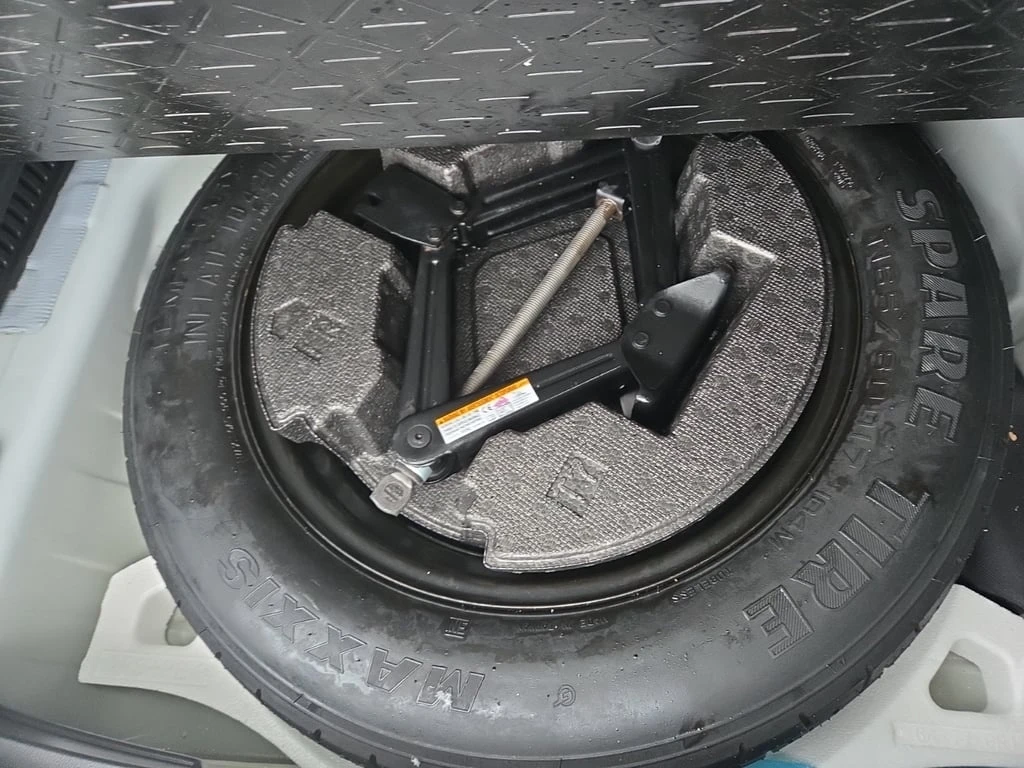 Toyota Rav4 * HYBRID XLE * CARFAX * ��� ������������ ������ | Mobile.bg � ����������� 14