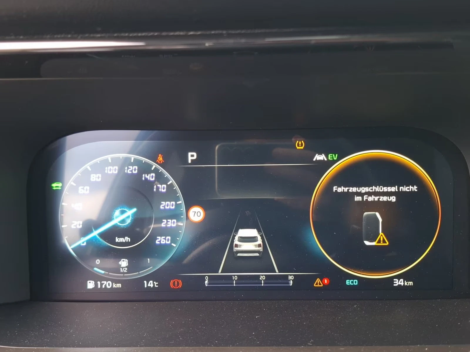 Kia Sorento НОВ!/1.6T-GDI/230HP/PLATINUM/PANO/MEMO/360/922g, снимка 11 - Автомобили и джипове - 53828009