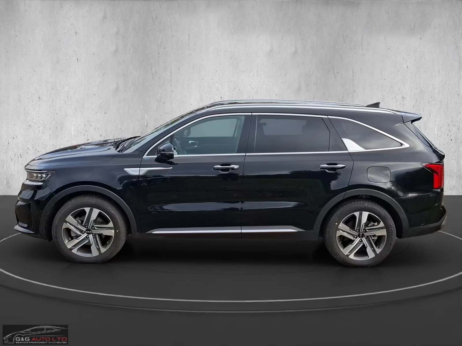 Kia Sorento НОВ!/1.6T-GDI/230HP/PLATINUM/PANO/MEMO/360/922g, снимка 3 - Автомобили и джипове - 53828009