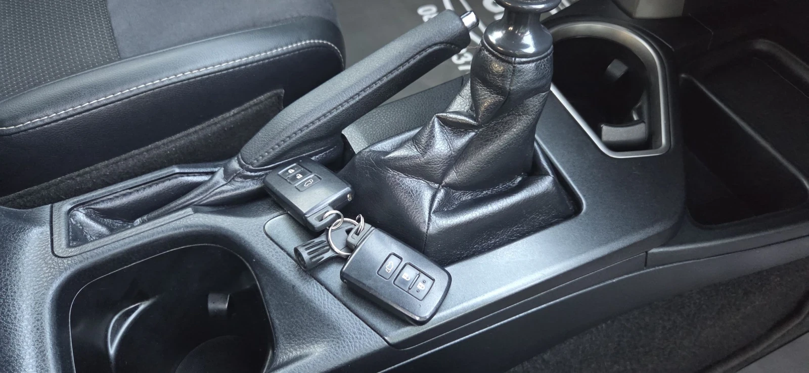 Toyota Rav4 2.0i ������ 152�.�/����6/����/������/4�4/����/ | Mobile.bg � ����������� 12