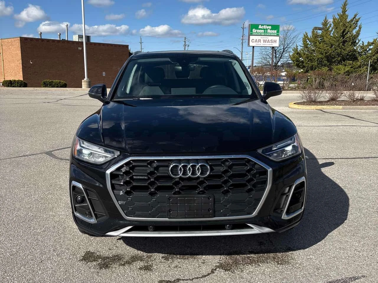 Audi Q5 | DISTRONIC | ПАНОРАМА | ДВА КЛЮЧА | CARFAX, снимка 6 - Автомобили и джипове - 54373520