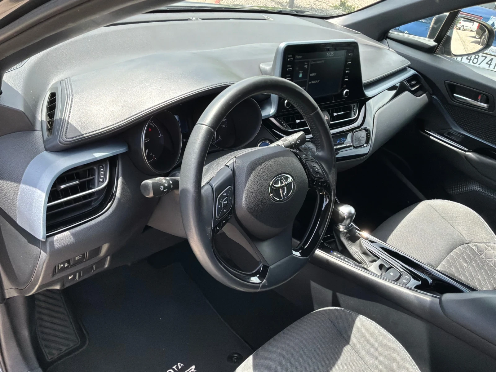Toyota C-HR 1.8h 122к.с FACE с ГАРАНЦИЯ 2022г., снимка 7 - Автомобили и джипове - 54454591