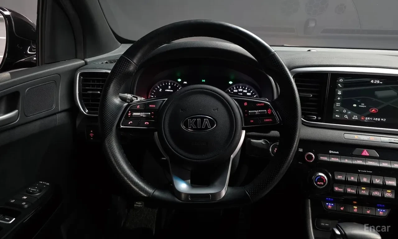 Kia Sportage * Diesel 2.0 2WD * ЦЕНА ДО БГ, снимка 9 - Автомобили и джипове - 55878282