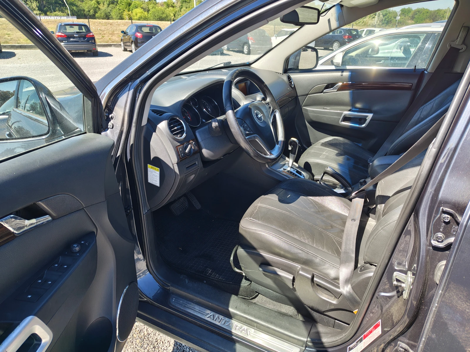 Opel Antara 2.0 CDTI, снимка 15 - Автомобили и джипове - 55960074