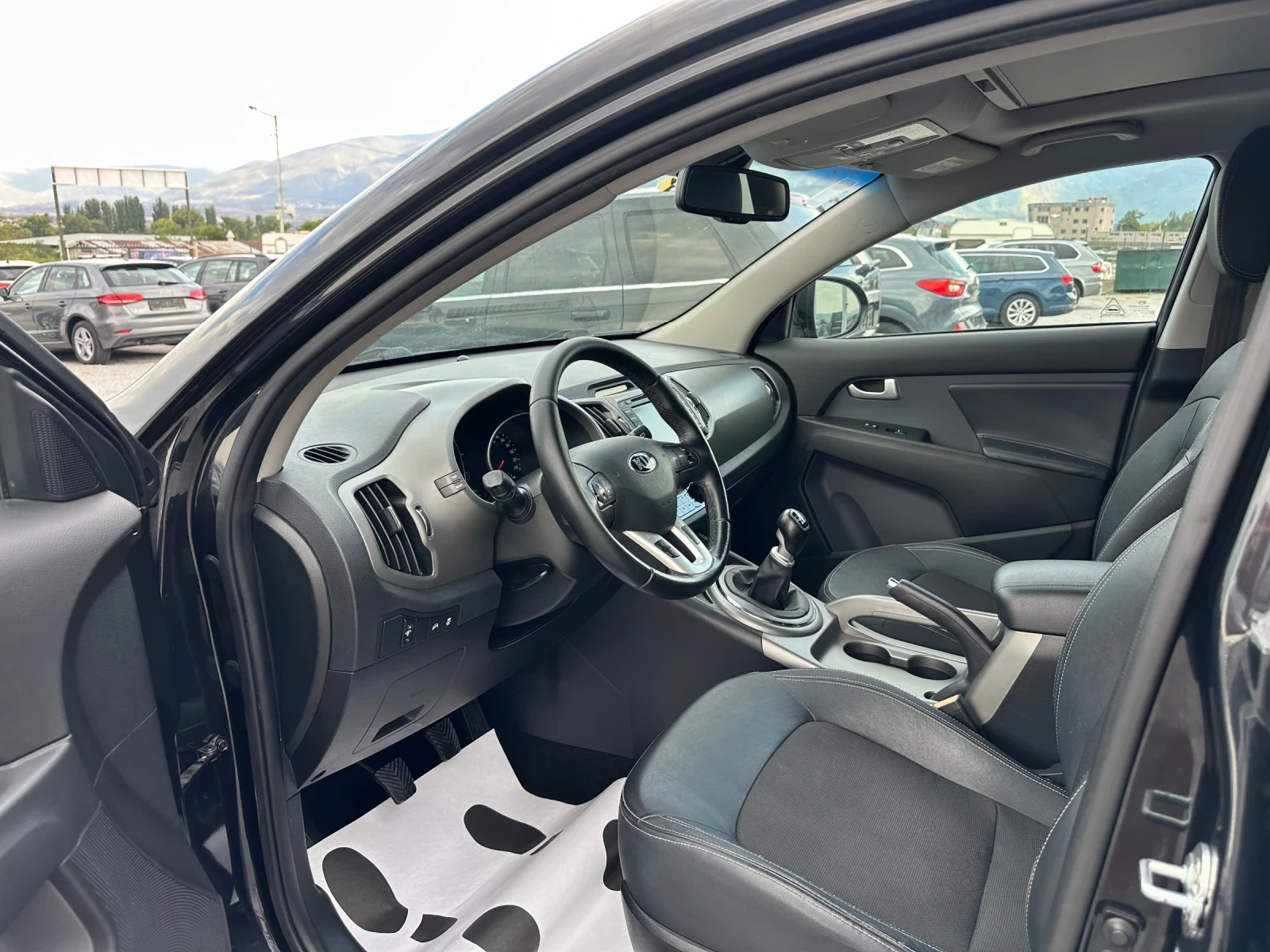 Kia Sportage 1.7CRDI-ЛЕД-КОЖА-КАМЕРА-НАВИ, снимка 7 - Автомобили и джипове - 56151273