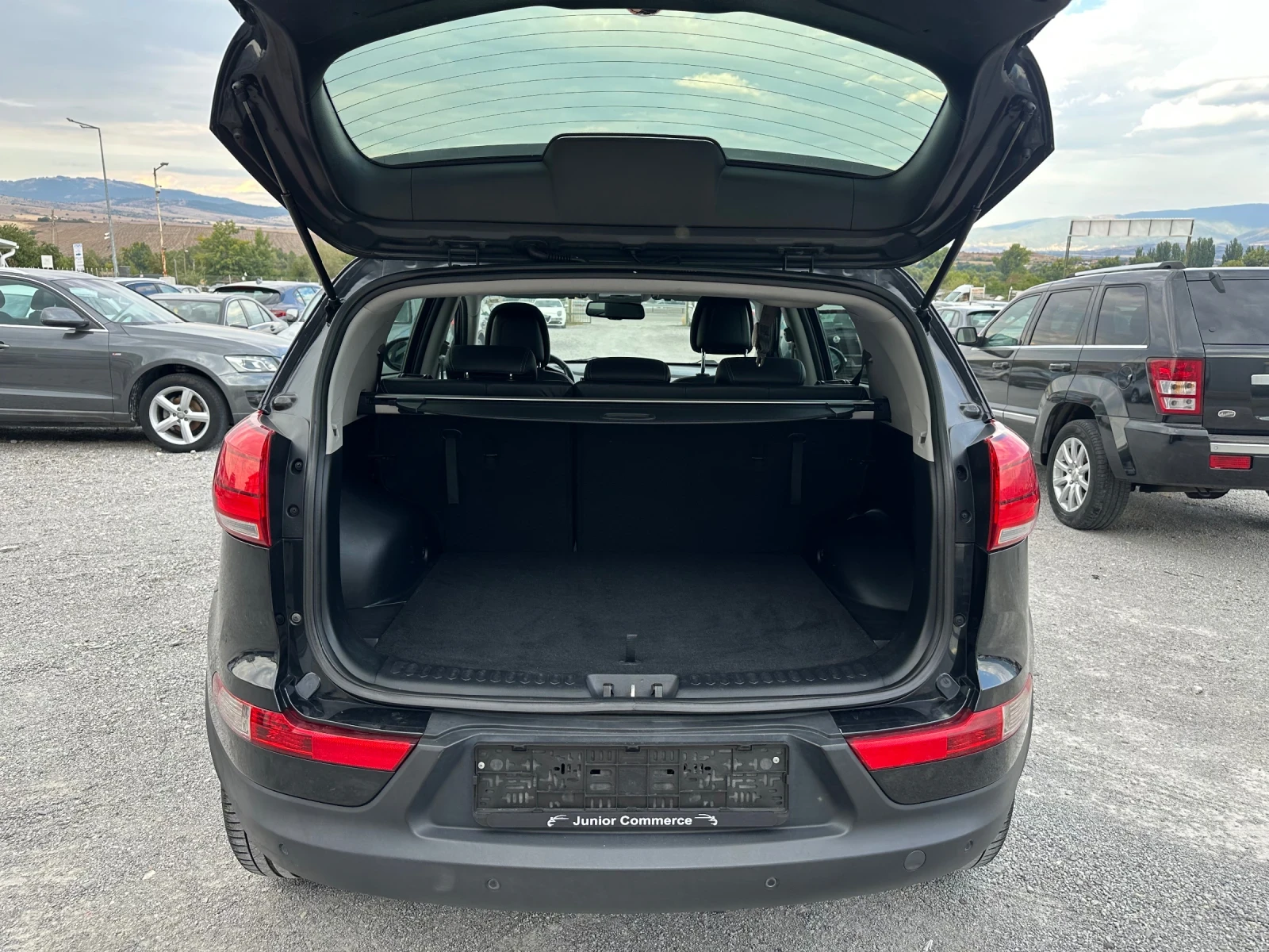 Kia Sportage 1.7CRDI-ЛЕД-КОЖА-КАМЕРА-НАВИ, снимка 6 - Автомобили и джипове - 56151273