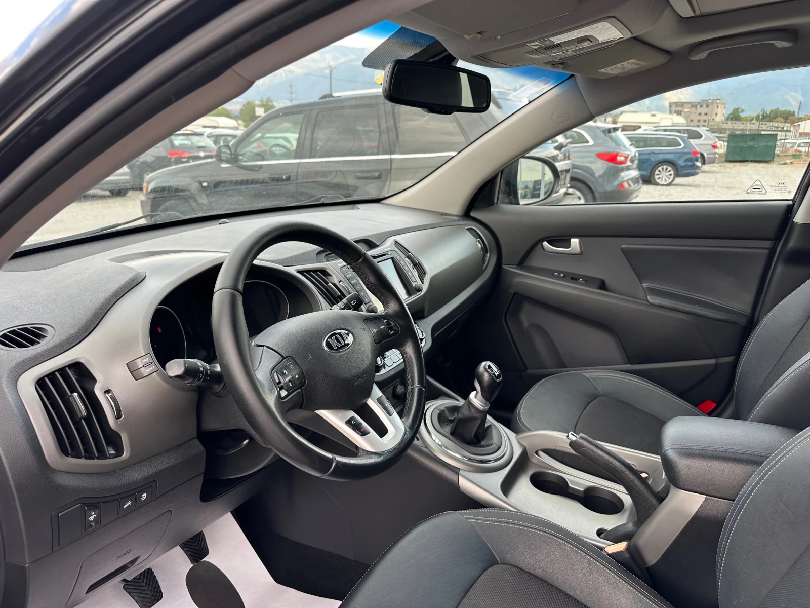 Kia Sportage 1.7CRDI-ЛЕД-КОЖА-КАМЕРА-НАВИ, снимка 8 - Автомобили и джипове - 56151273