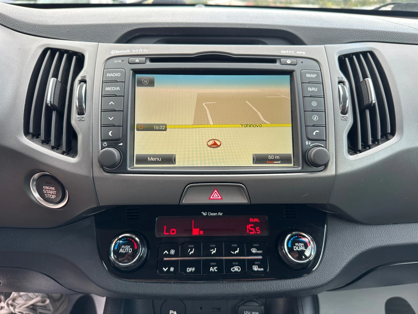 Kia Sportage 1.7CRDI-ЛЕД-КОЖА-КАМЕРА-НАВИ, снимка 3 - Автомобили и джипове - 56151273